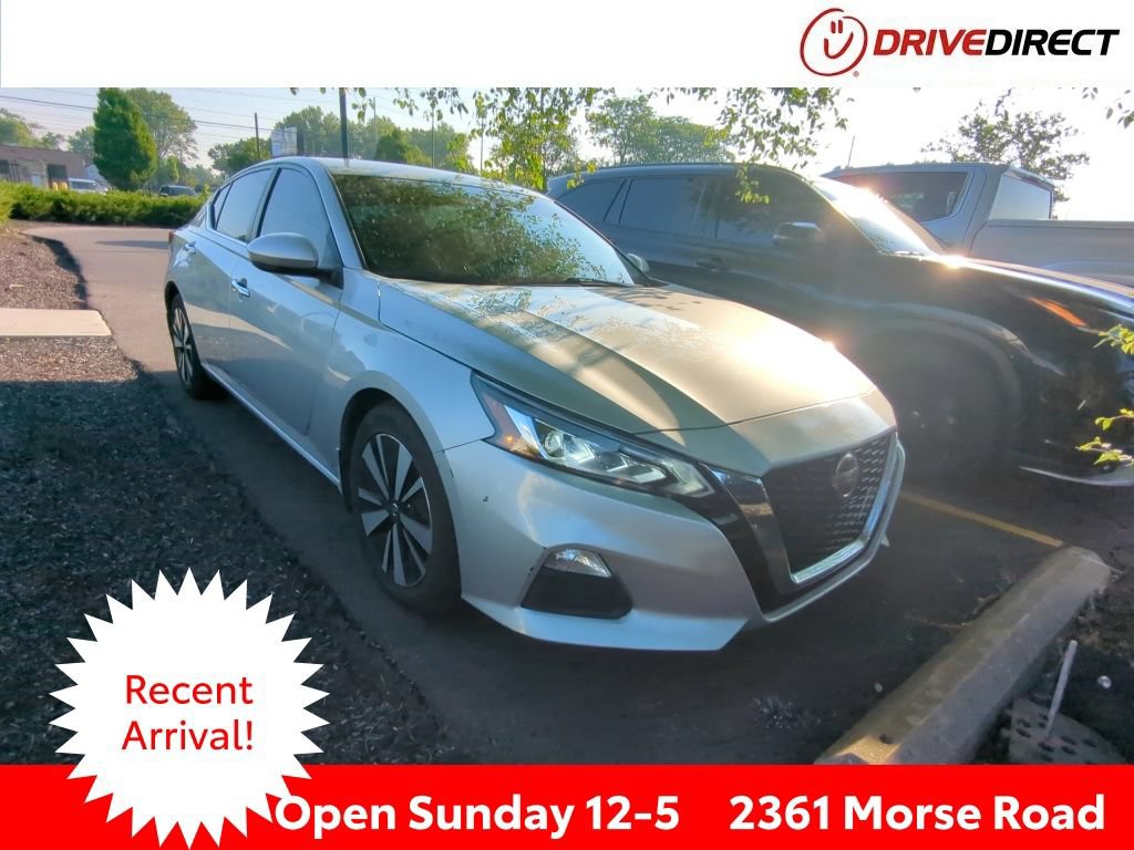 Used 2021 Nissan Altima 2.5 SV w/ SV Premium Package