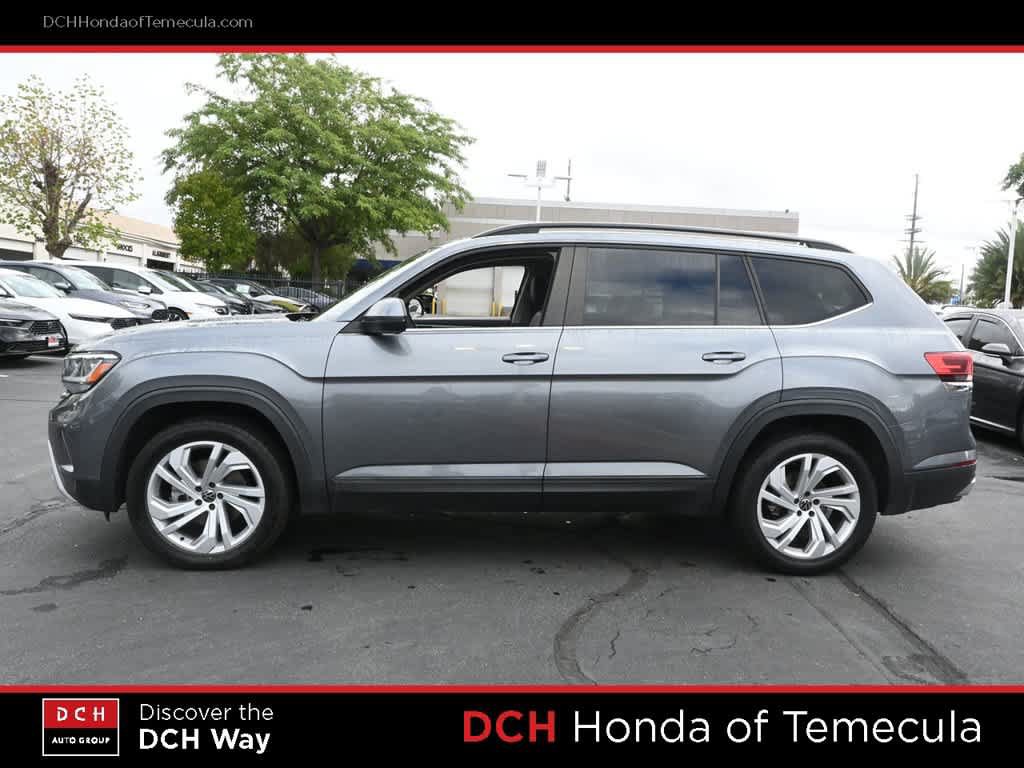 Used 2021 Volkswagen Atlas SE w/ Panoramic Sunroof Package FWD image 4