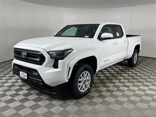 New 2026 Toyota Tacoma SR5