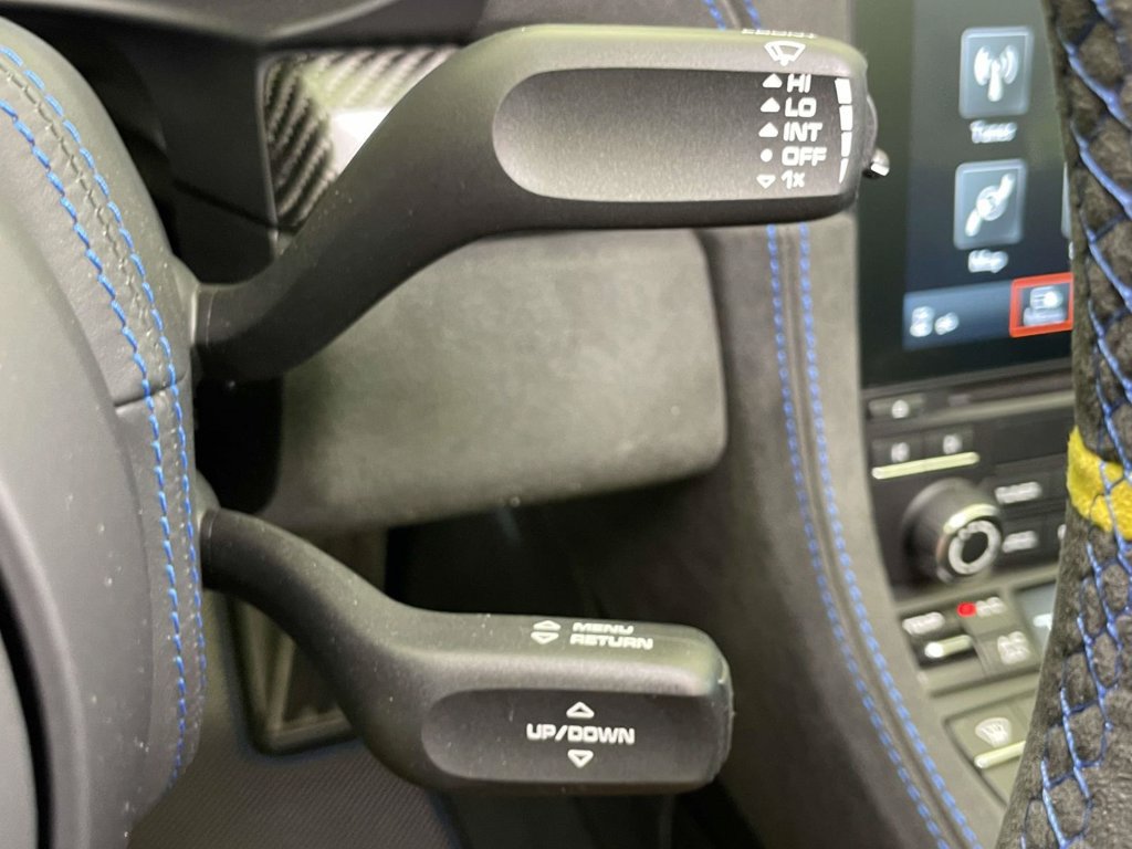 Certified 2025 Porsche 718 Boxster Spyder RS RWD image 35