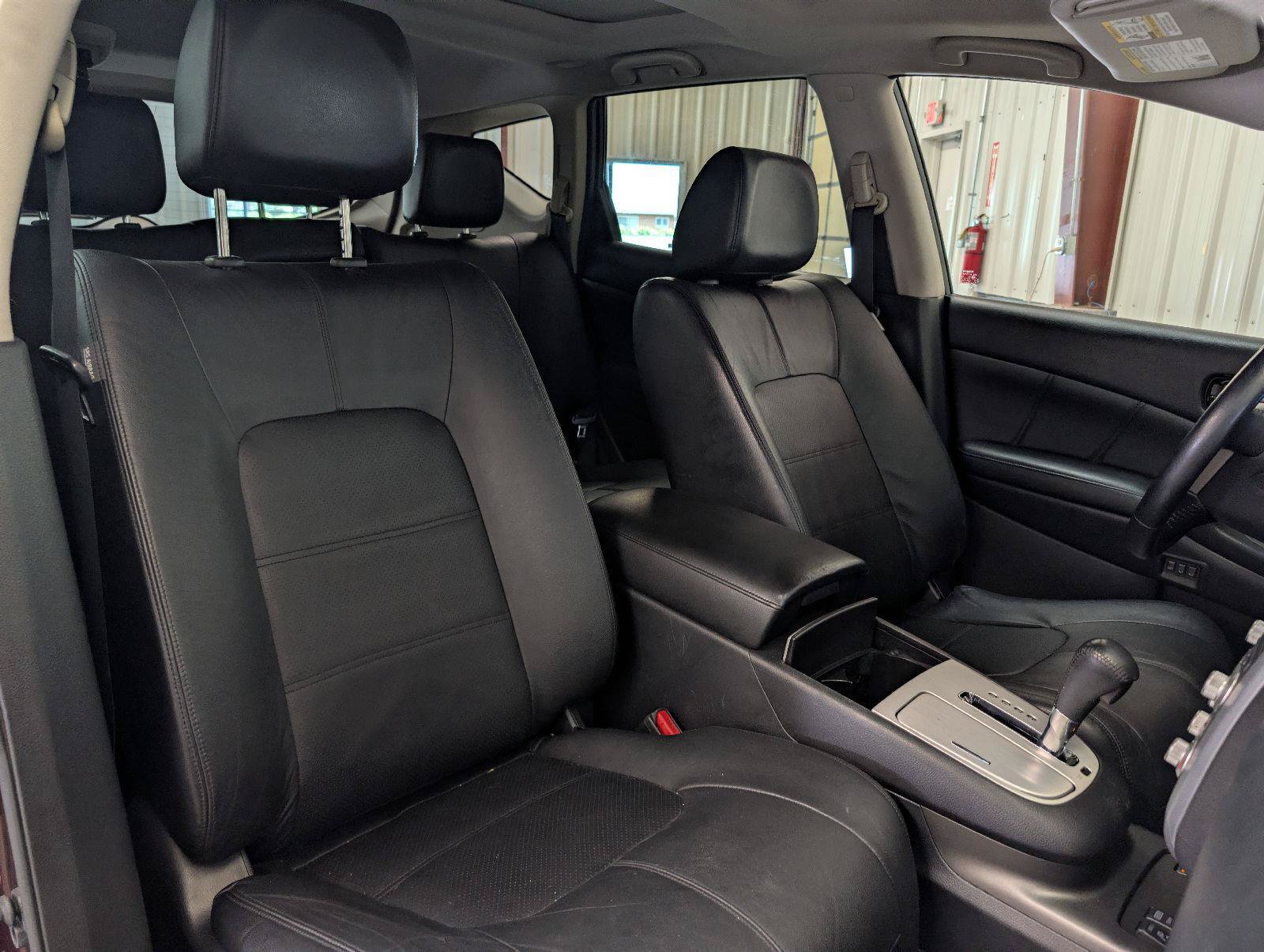 Used 2014 Nissan Murano SL w/ Navigation Package AWD/4WD image 6