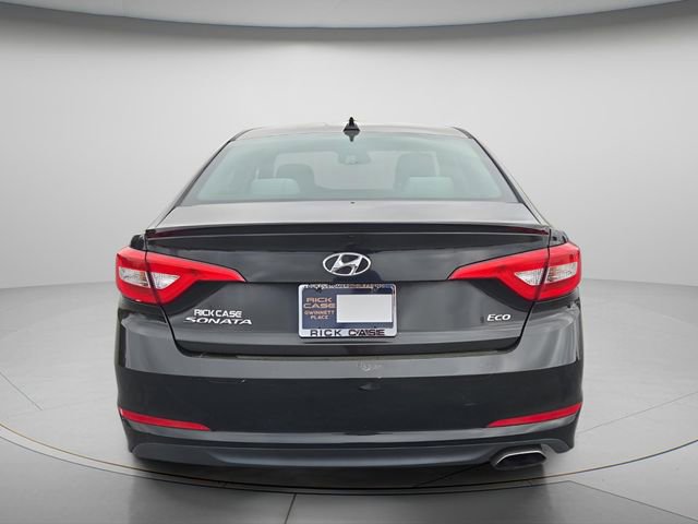 Used 2017 Hyundai Sonata ECO image 5