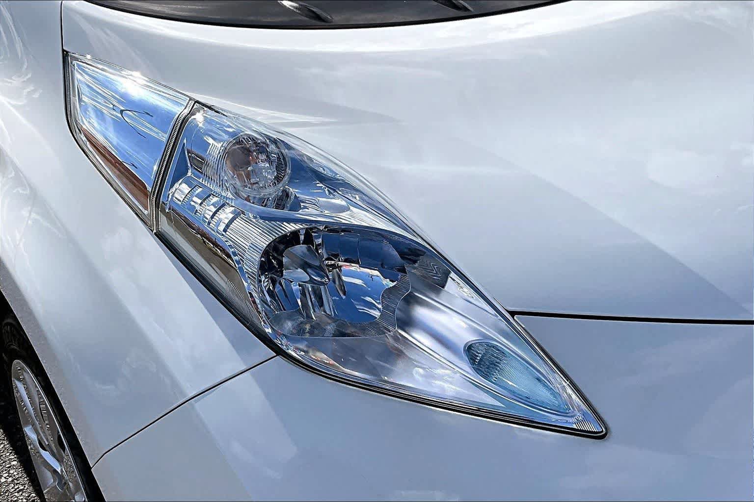 Used 2016 Nissan Leaf S w/ Charger Package FWD image 31