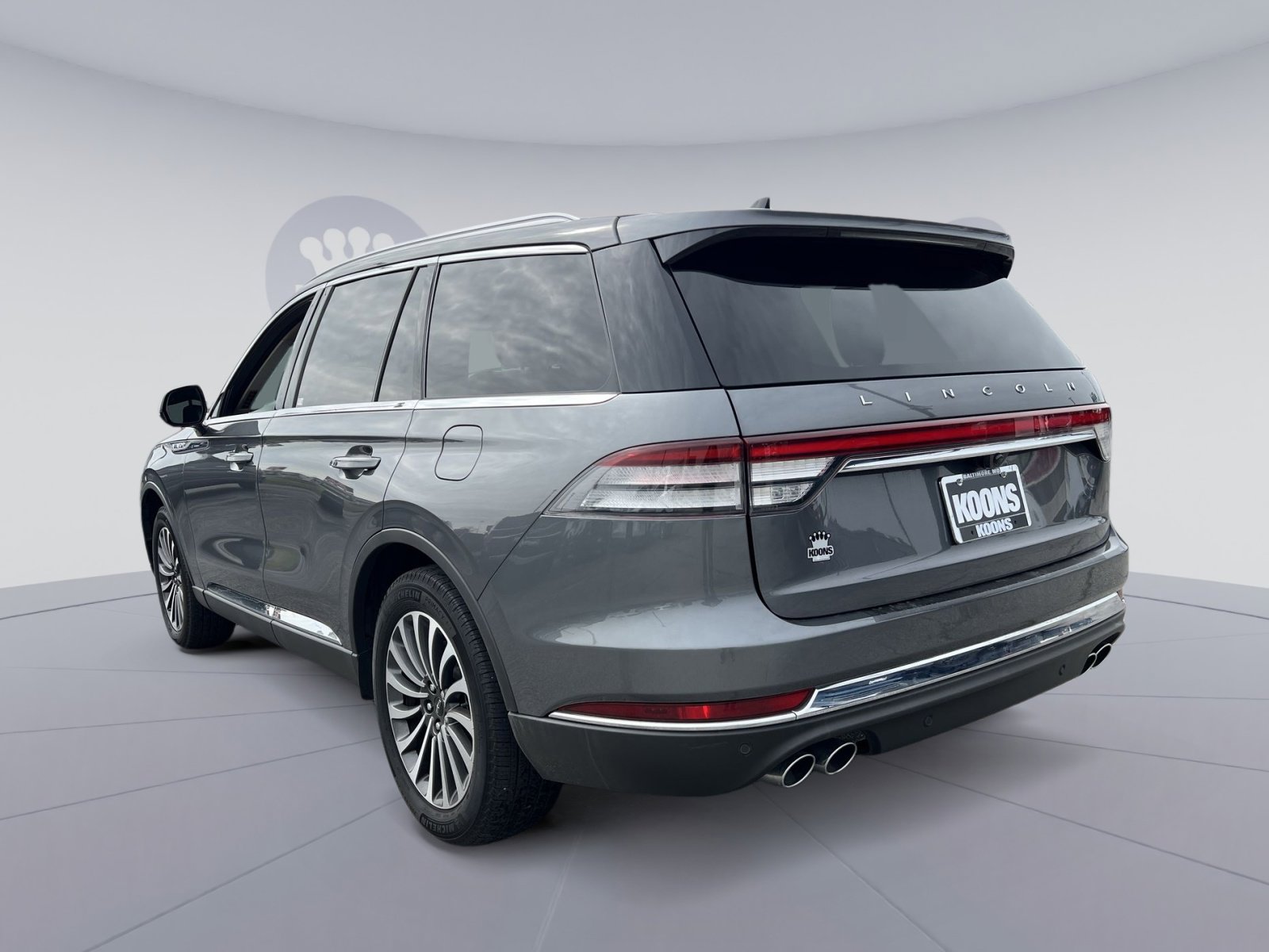 Used 2024 Lincoln Aviator Reserve image 4
