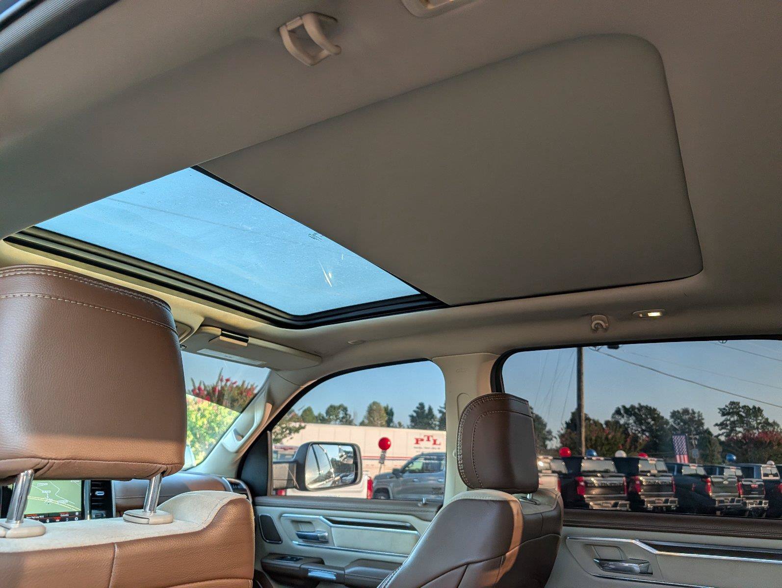 Used 2021 RAM 1500 Laramie AWD/4WD image 35