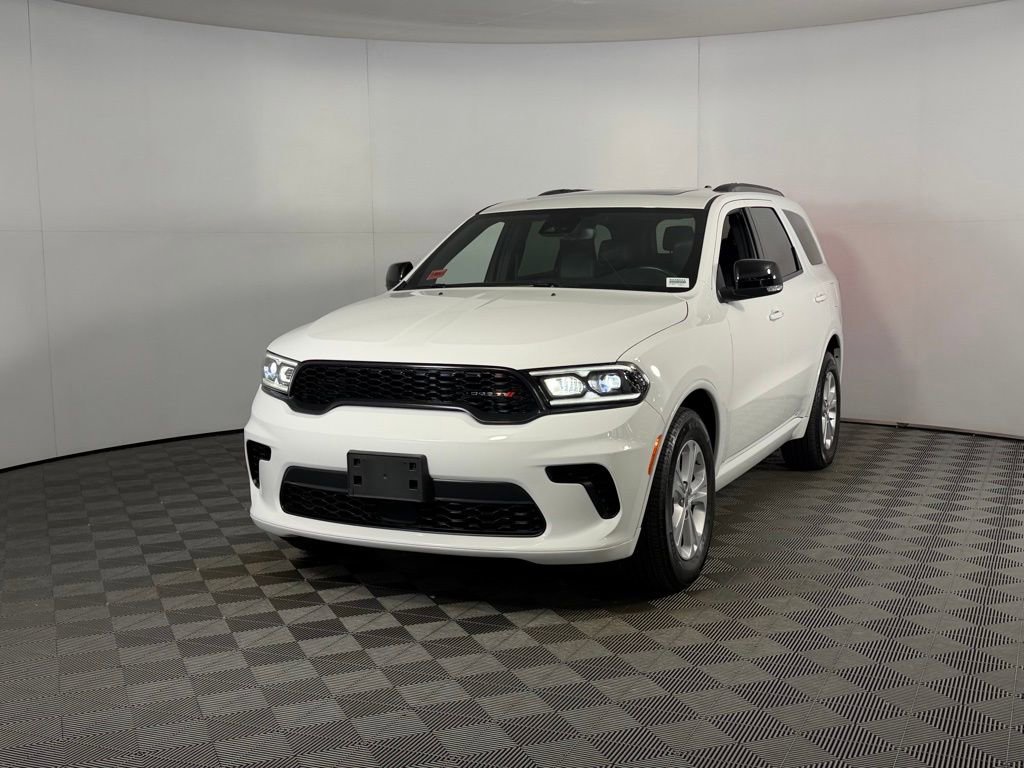 Used 2024 Dodge Durango GT RWD image 4