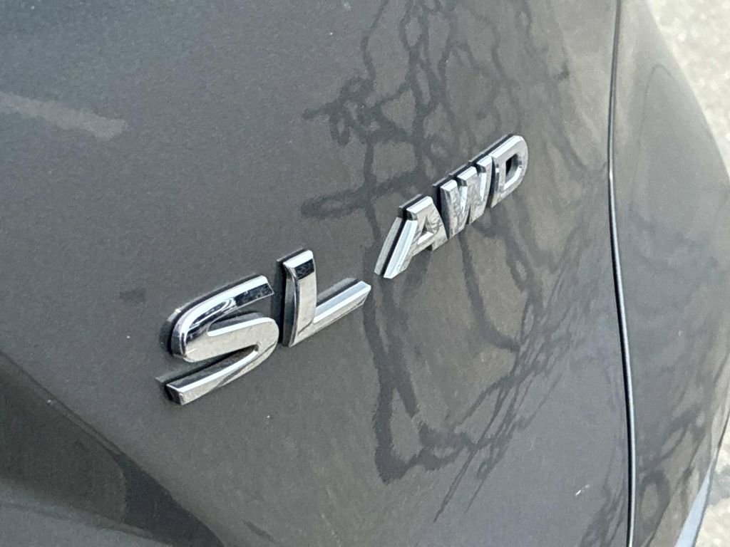 Used 2018 Nissan Murano SL w/ Moonroof Package image 12