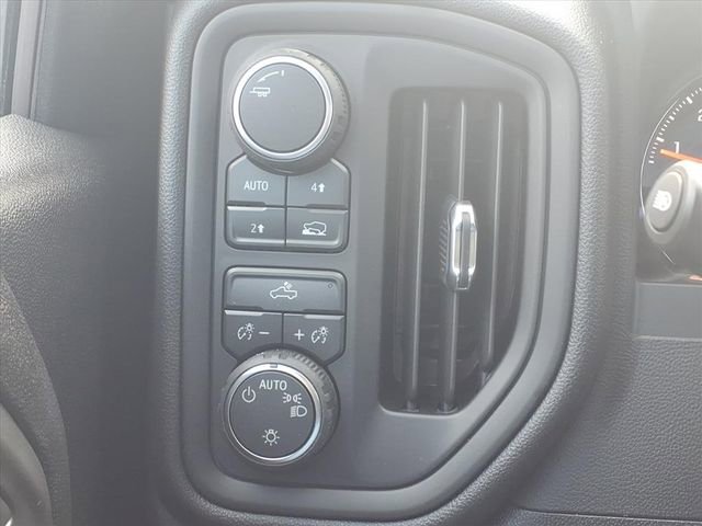 New 2026 Chevrolet Silverado 1500 Custom image 21