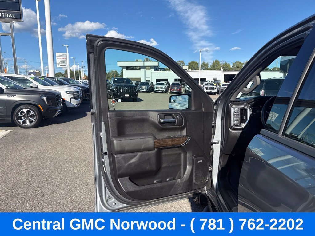 Used 2021 GMC Sierra 1500 Elevation w/ Preferred Package AWD/4WD image 11