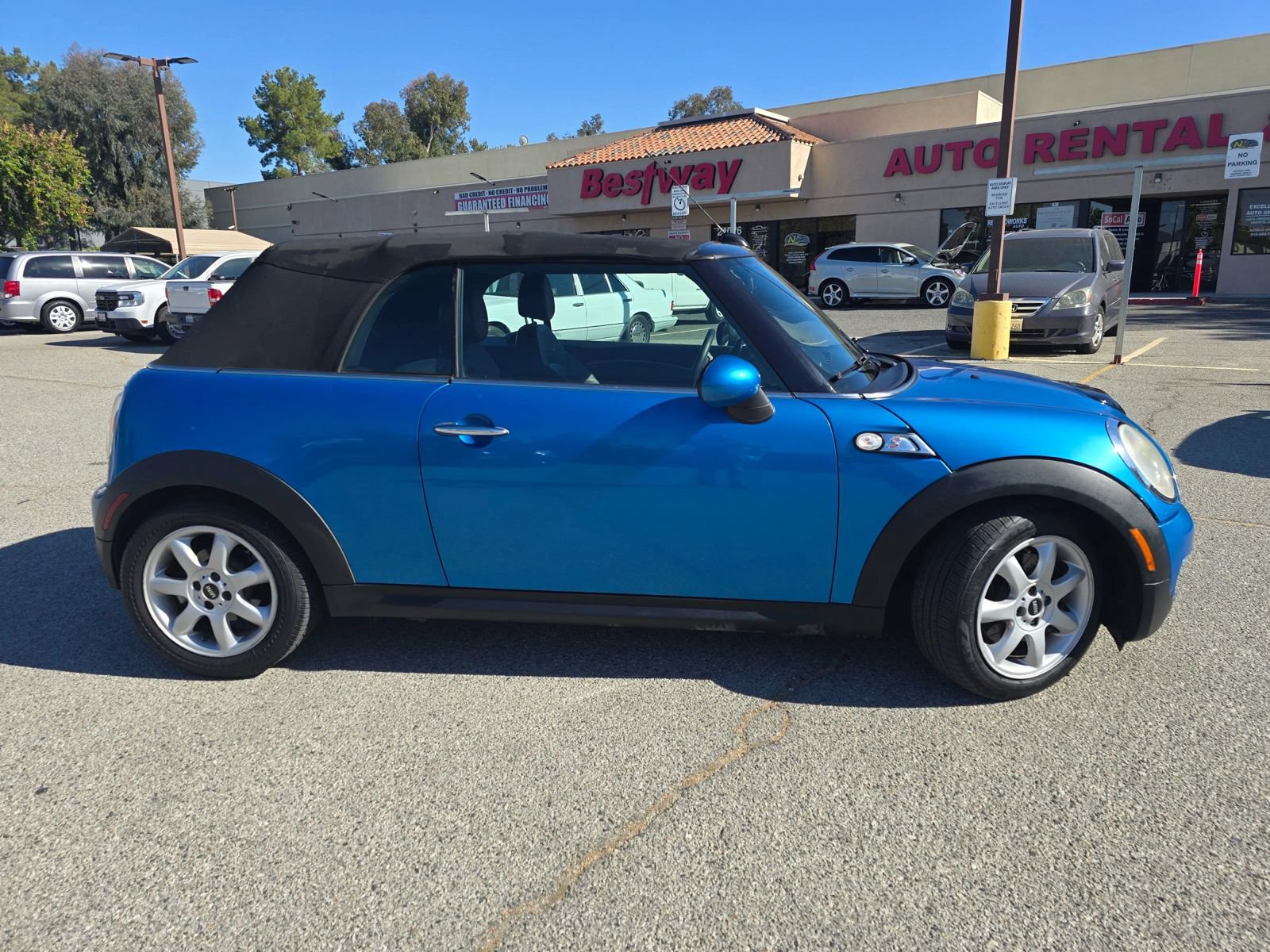 Used 2009 MINI Cooper S FWD image 4