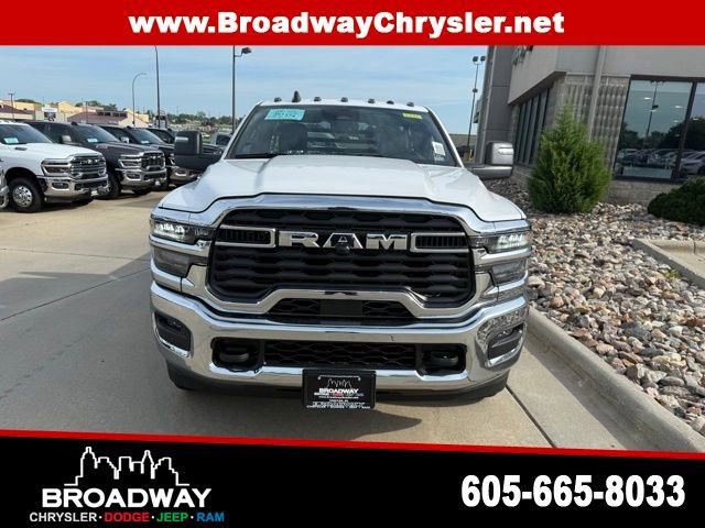 New 2025 RAM 3500 Tradesman AWD/4WD image 2