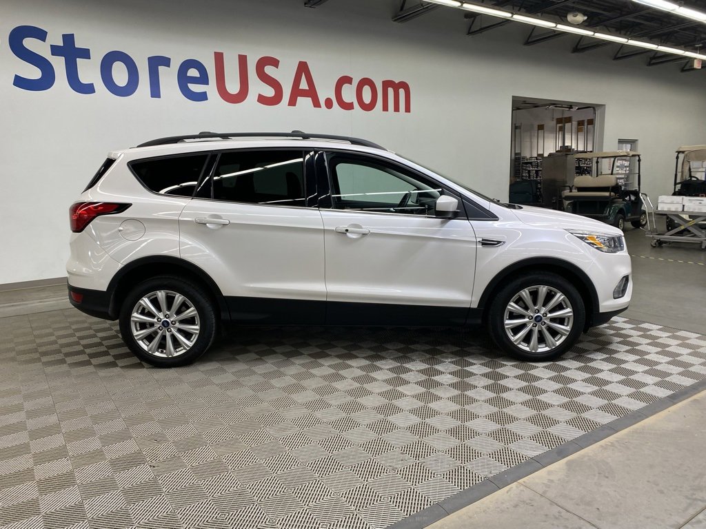 Used 2019 Ford Escape SEL image 10