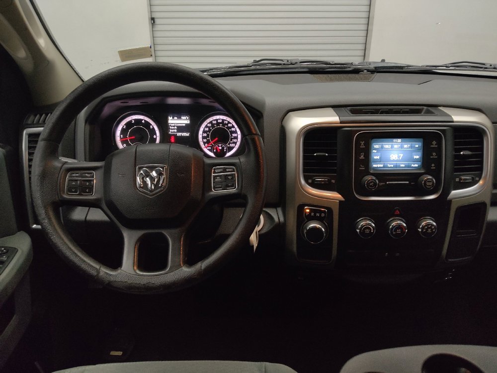 Used 2019 RAM 1500 Classic SLT image 22