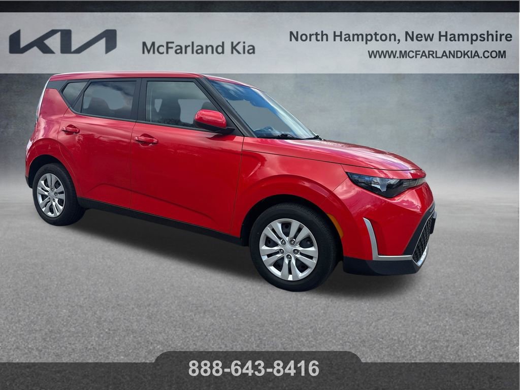 Used 2023 Kia Soul LX image 8