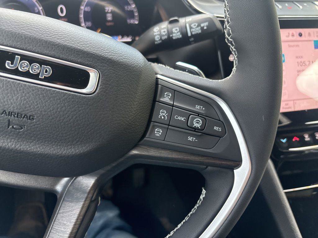 New 2026 Jeep Grand Cherokee L Limited AWD/4WD image 19