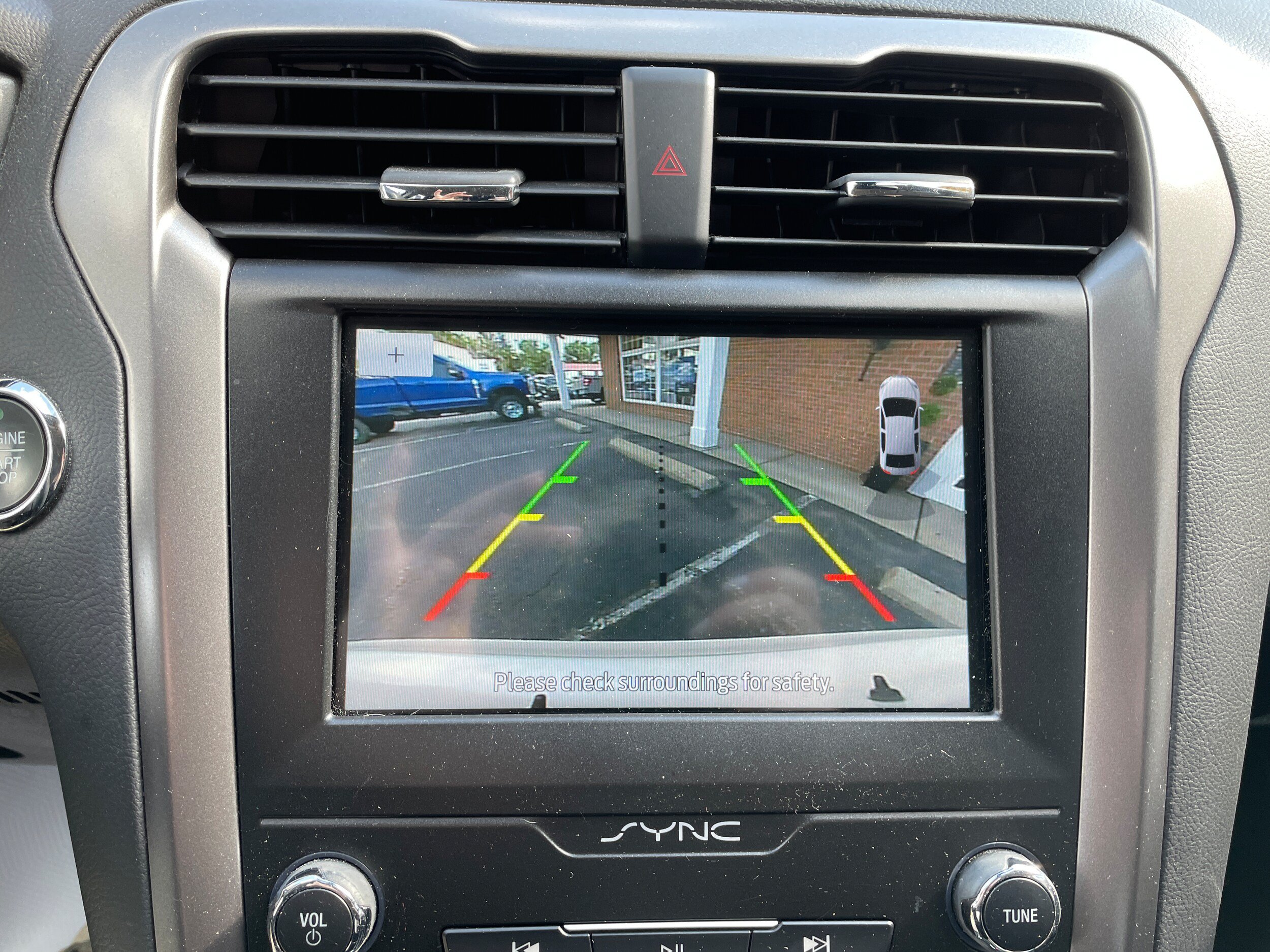 Used 2020 Ford Fusion SE AWD/4WD image 21