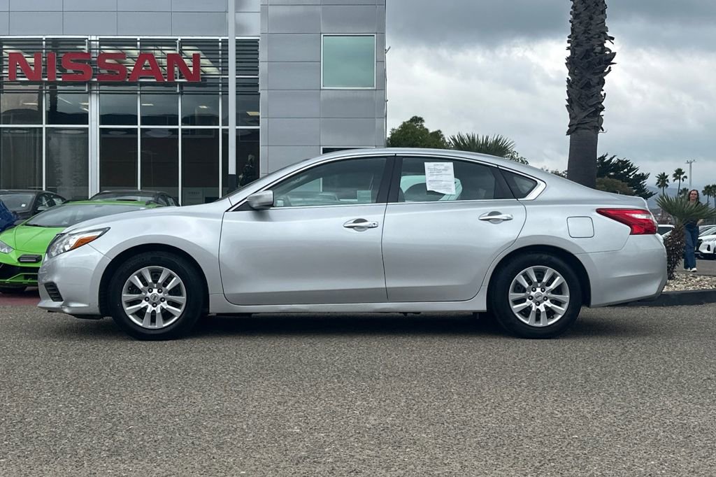 Used 2016 Nissan Altima 2.5 S w/ Power Driver Seat Package image 7