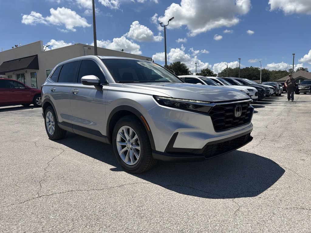 Used 2024 Honda CR-V EX image 2