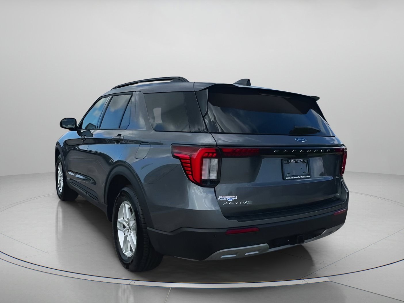 New 2026 Ford Explorer Active w/ Active Comfort Package image 25