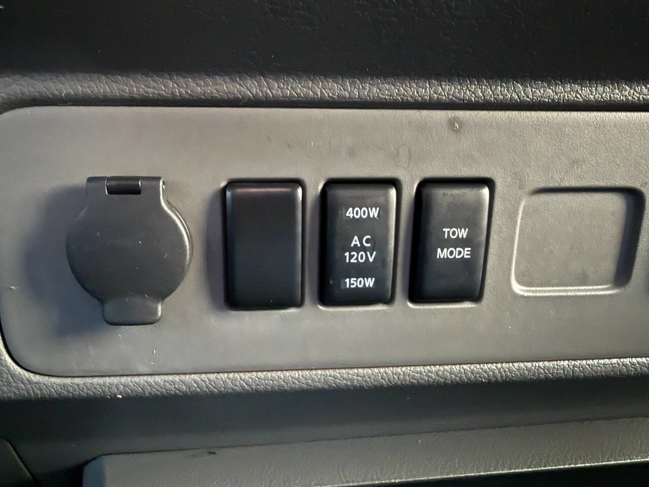 Used 2021 Nissan NV 2500 SV image 35