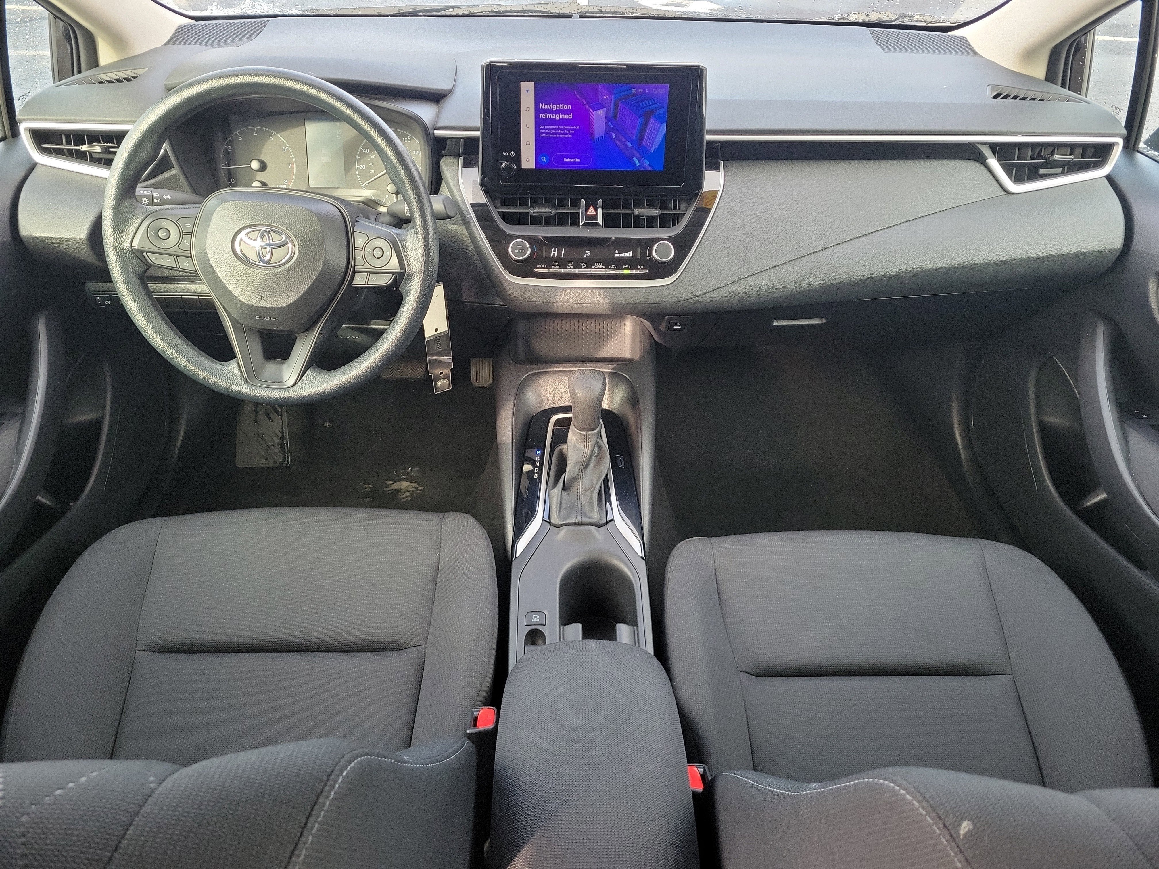 Used 2024 Toyota Corolla LE image 14