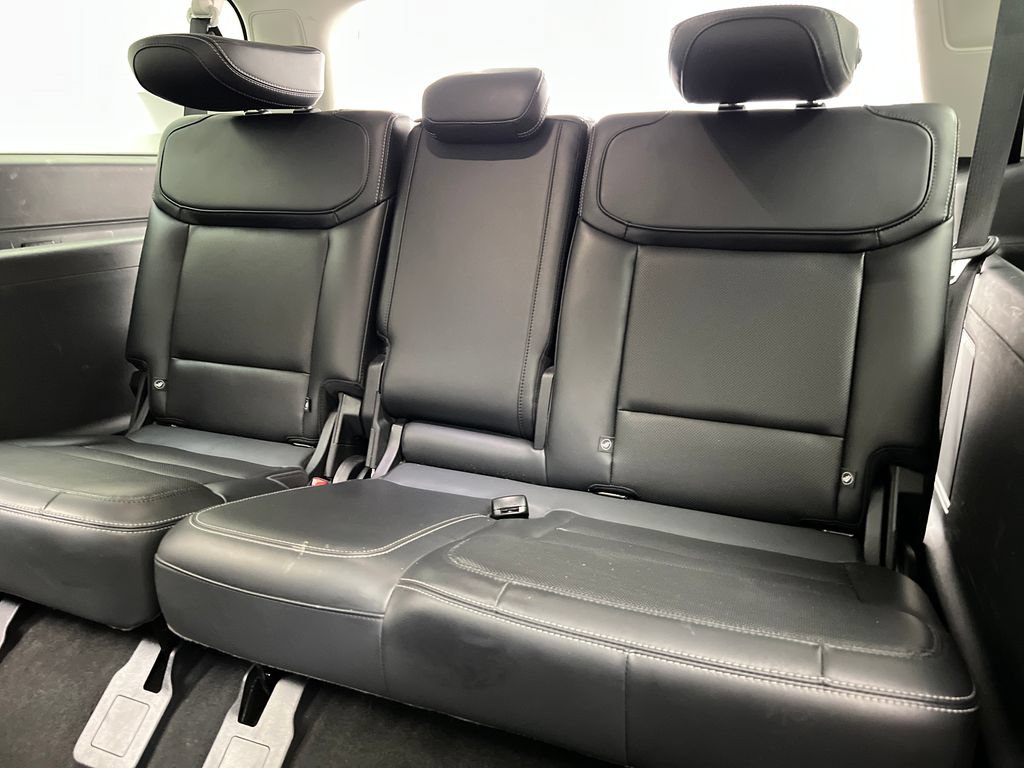 Used 2025 Ford Expedition Max Platinum AWD/4WD image 40