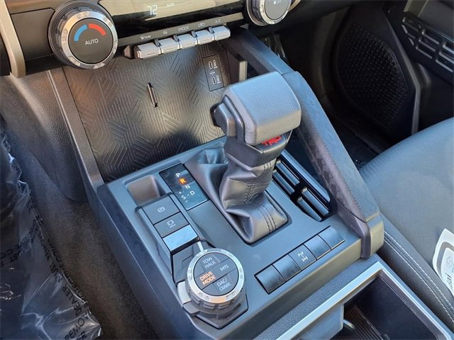 Used 2024 Toyota Tacoma TRD Off-Road image 22