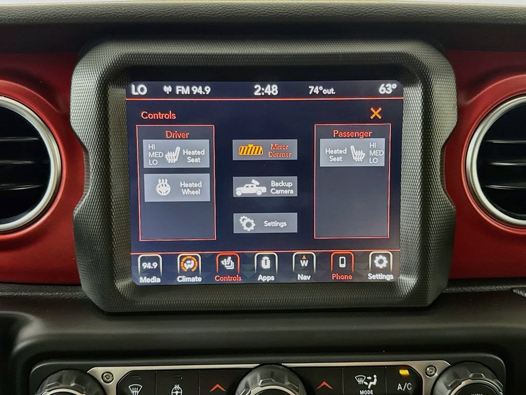 Used 2023 Jeep Gladiator Rubicon w/ Cold Weather Group AWD/4WD image 15