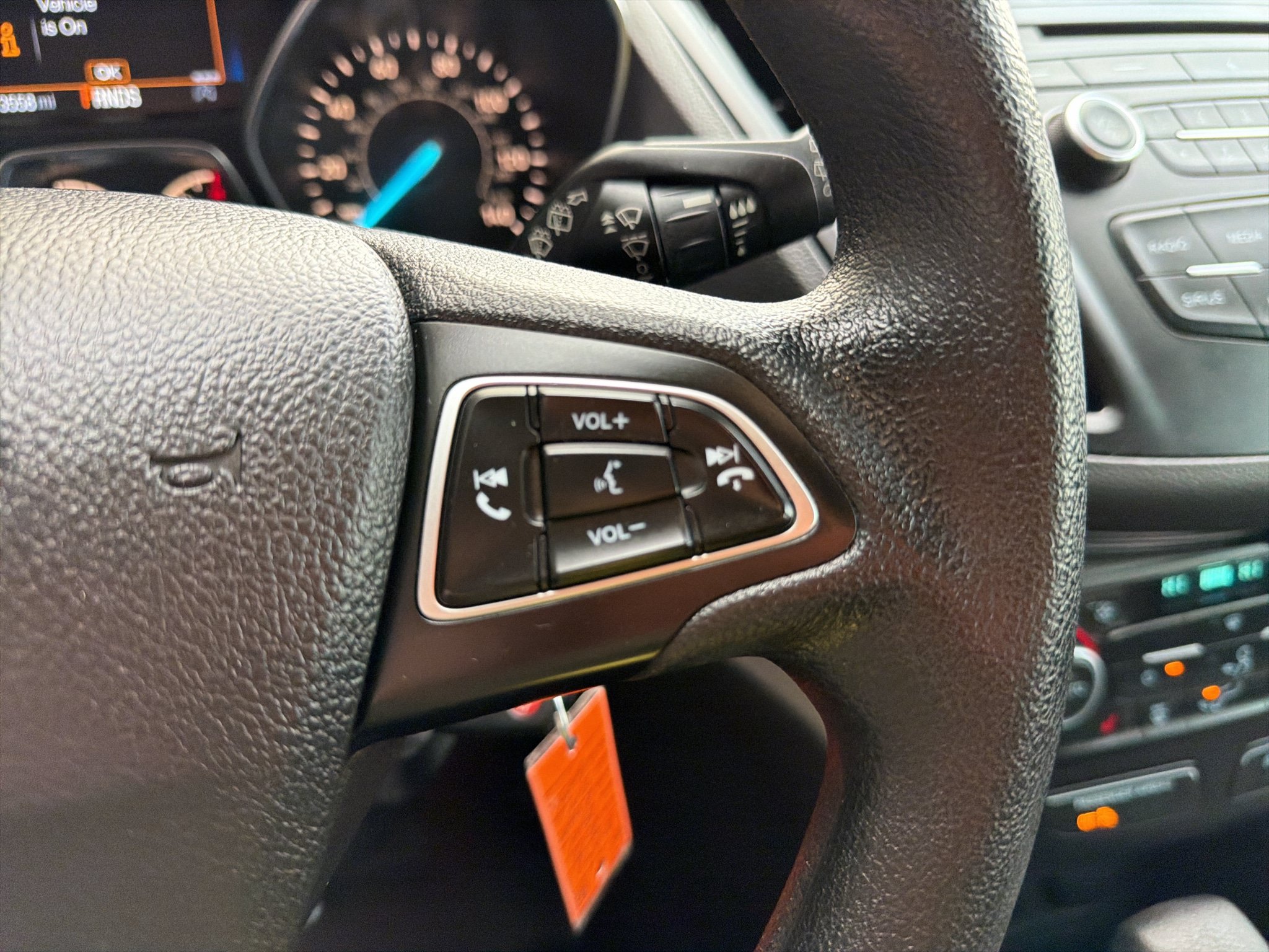 Used 2018 Ford Escape SE FWD image 22