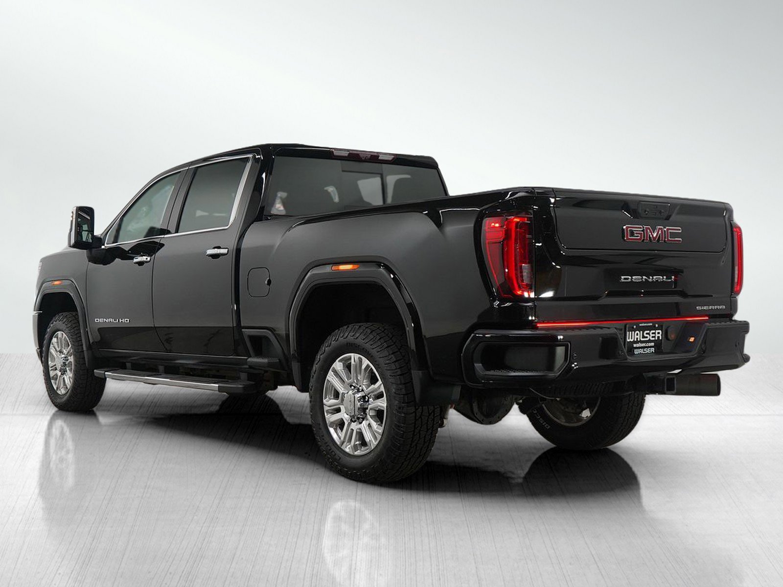 Used 2020 GMC Sierra 3500 Denali w/ Denali Ultimate Package image 5