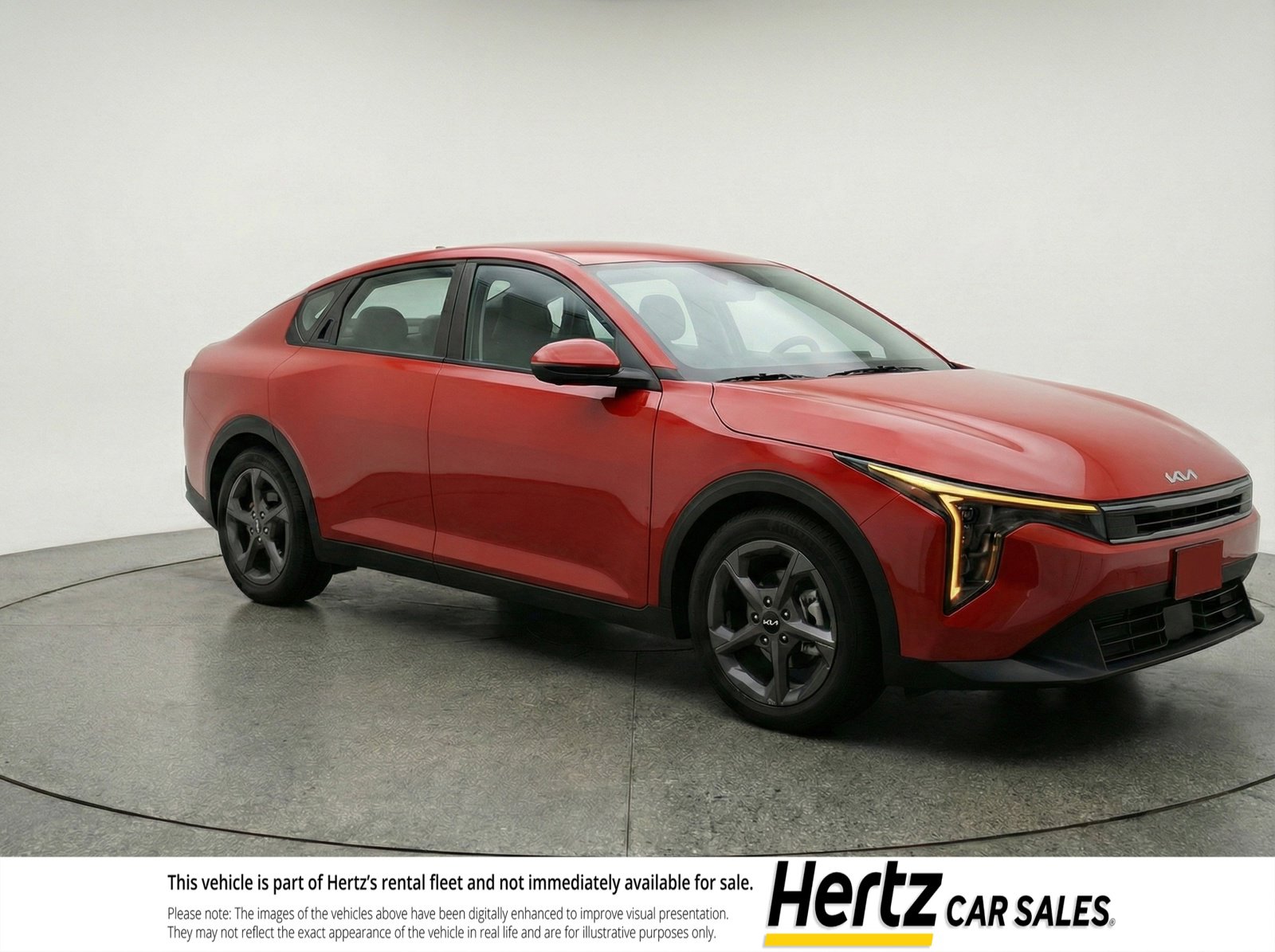 Used 2025 Kia K4 LXS image 1