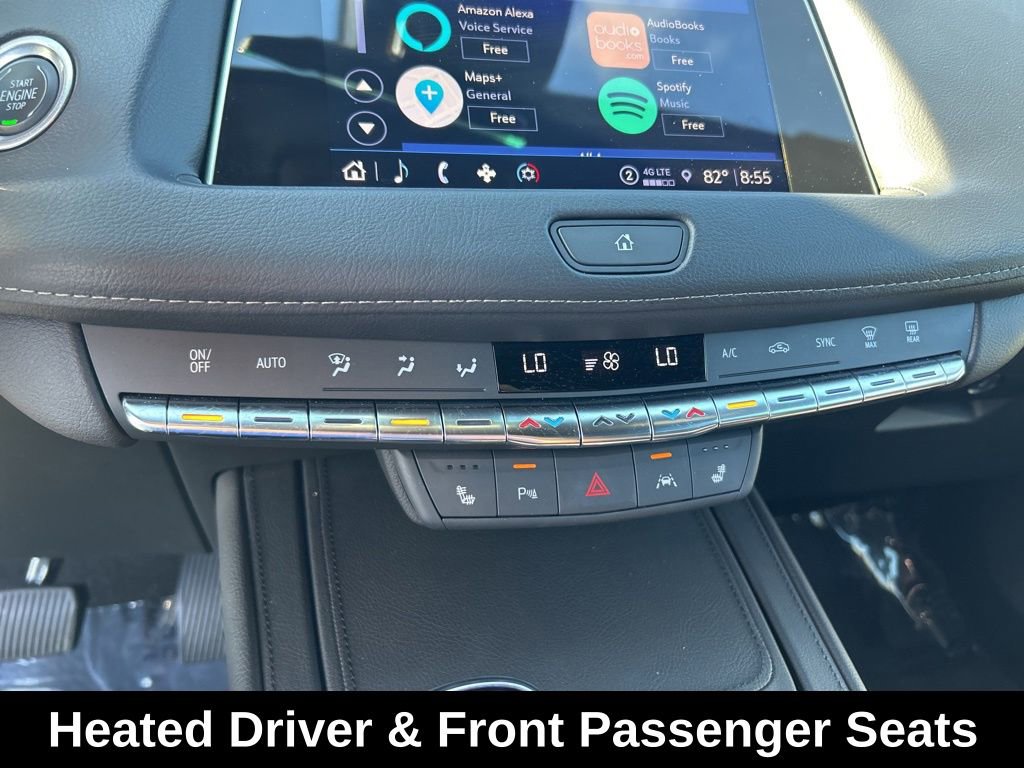 Used 2023 Cadillac XT4 Luxury w/ Cold Weather Package FWD image 39