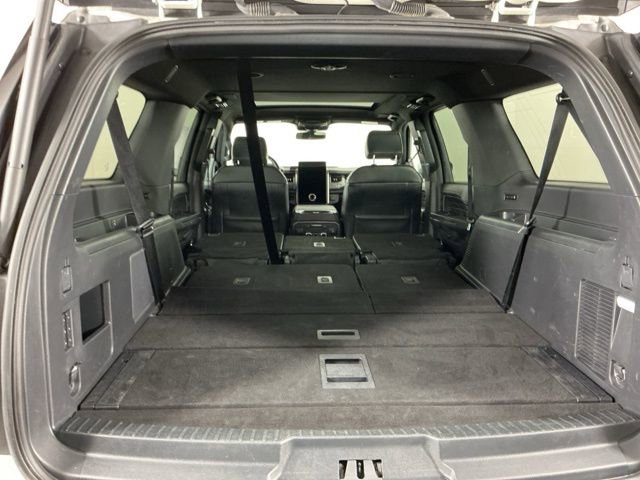 Used 2024 Ford Expedition Max Platinum image 34