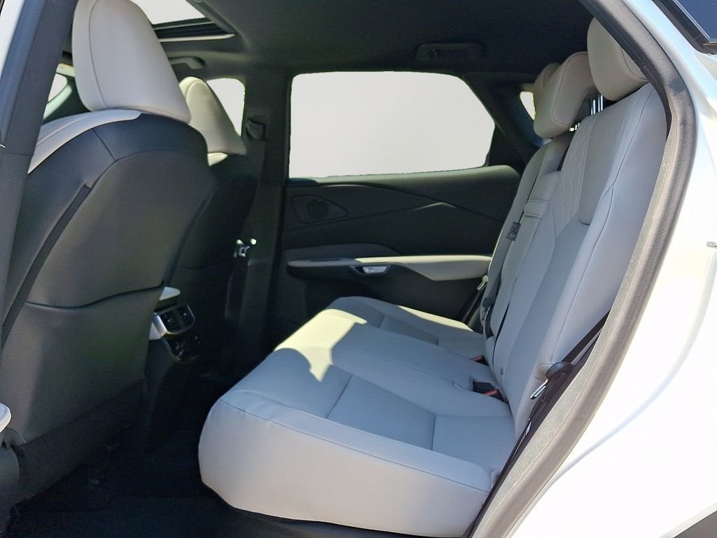 Used 2024 Lexus RX 350 Premium w/ Cold Area Package AWD/4WD image 8
