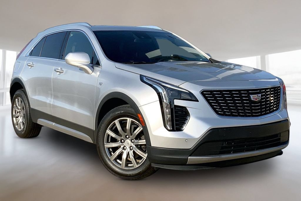 Used 2020 Cadillac XT4 Premium Luxury w/ Driver Awareness Package AWD/4WD image 12