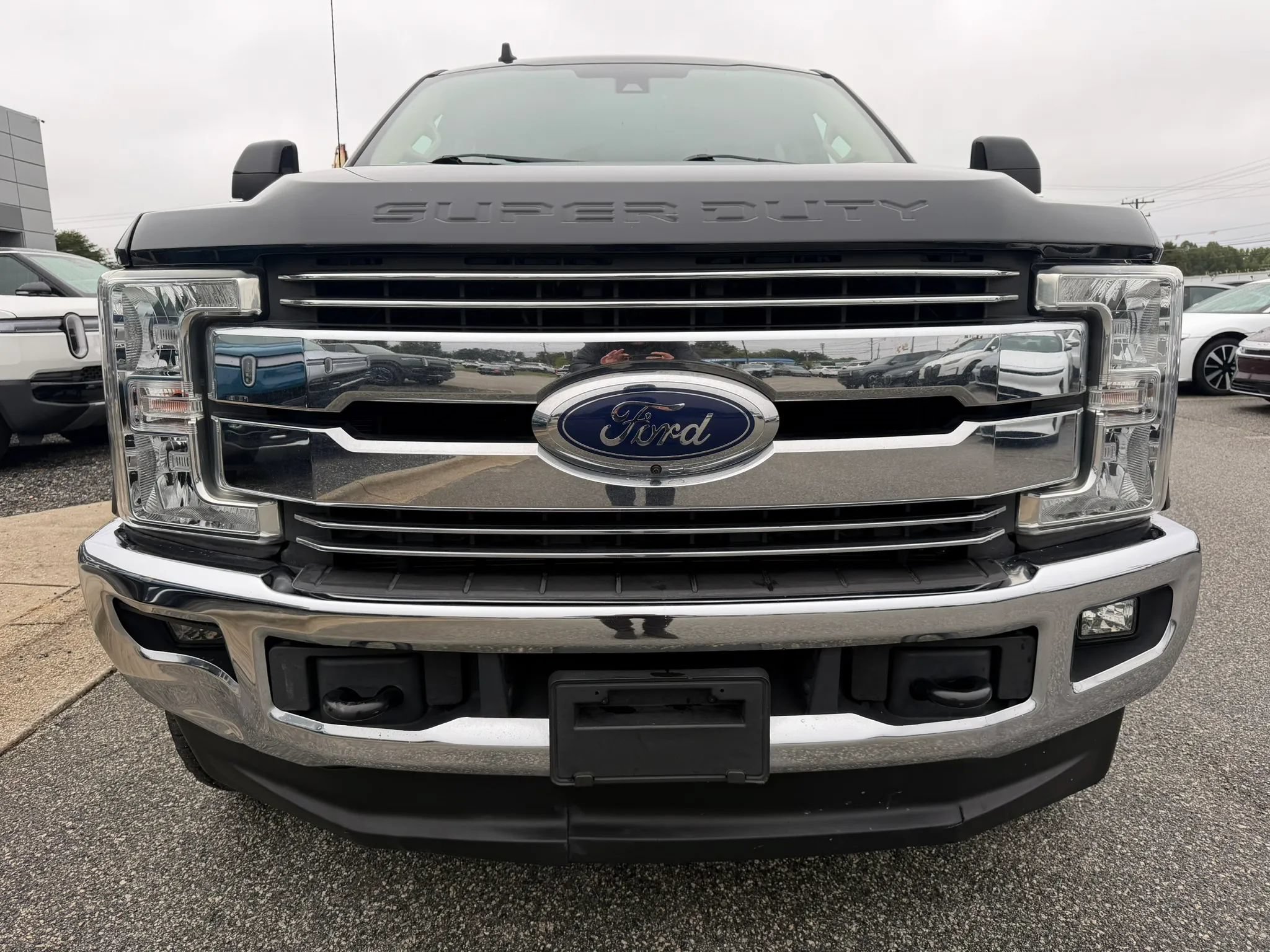 Used 2019 Ford F250 Lariat w/ Lariat Ultimate Package AWD/4WD image 26