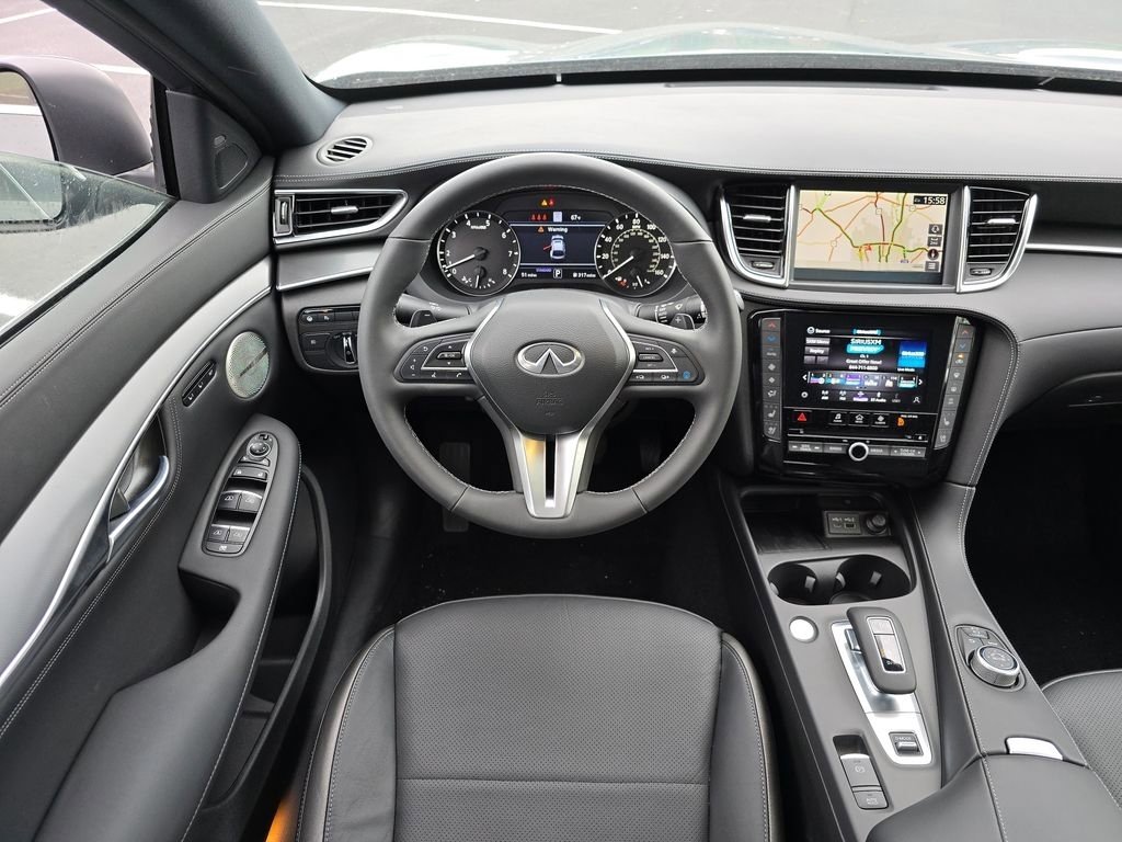 New 2025 INFINITI QX55 Essential image 31