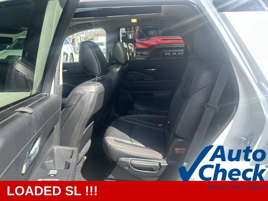 Certified 2023 Nissan Pathfinder SL w/ SL Premium Package AWD/4WD image 13