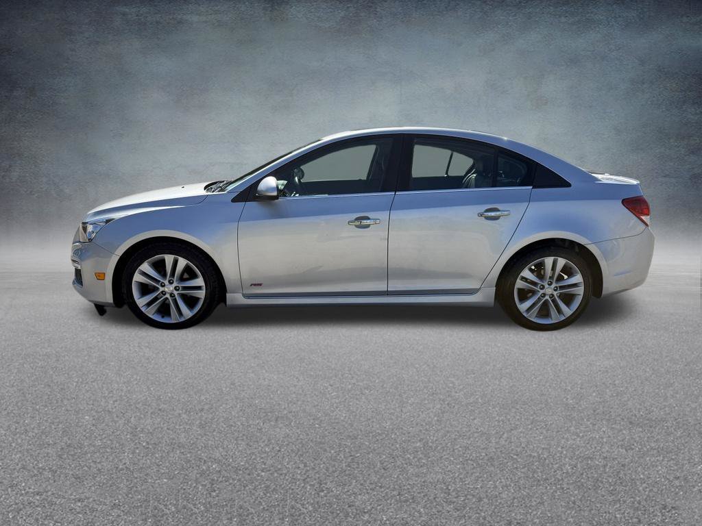 Used 2015 Chevrolet Cruze LTZ w/ Sun, Sound and Sport Package FWD image 3