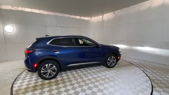Used 2022 Buick Envision Essence w/ Technology Package I AWD/4WD image 9