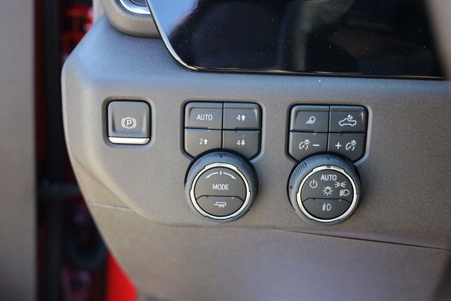 New 2025 Chevrolet Silverado 1500 RST image 23