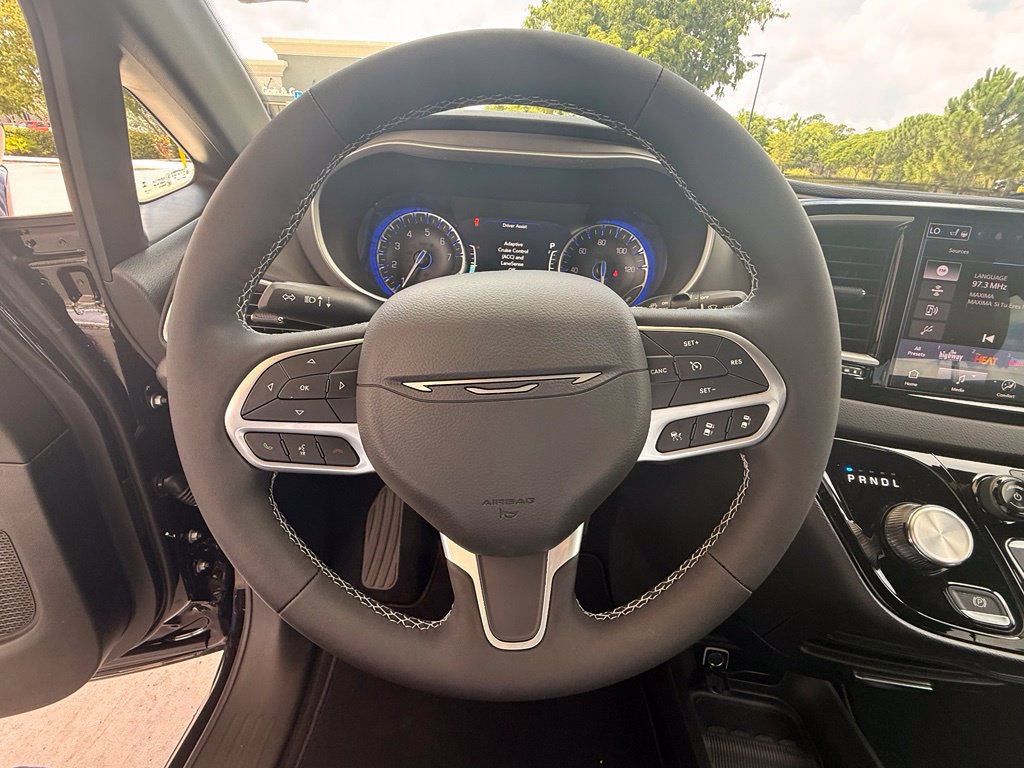 New 2027 Chrysler Pacifica LX FWD image 22