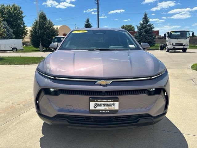 New 2026 Chevrolet Equinox EV LT AWD/4WD image 30