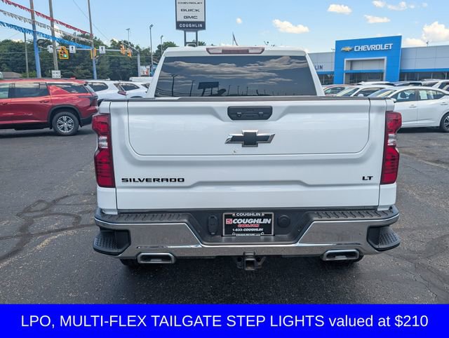 Used 2022 Chevrolet Silverado 1500 LT w/ Z71 Off-Road Package AWD/4WD image 7