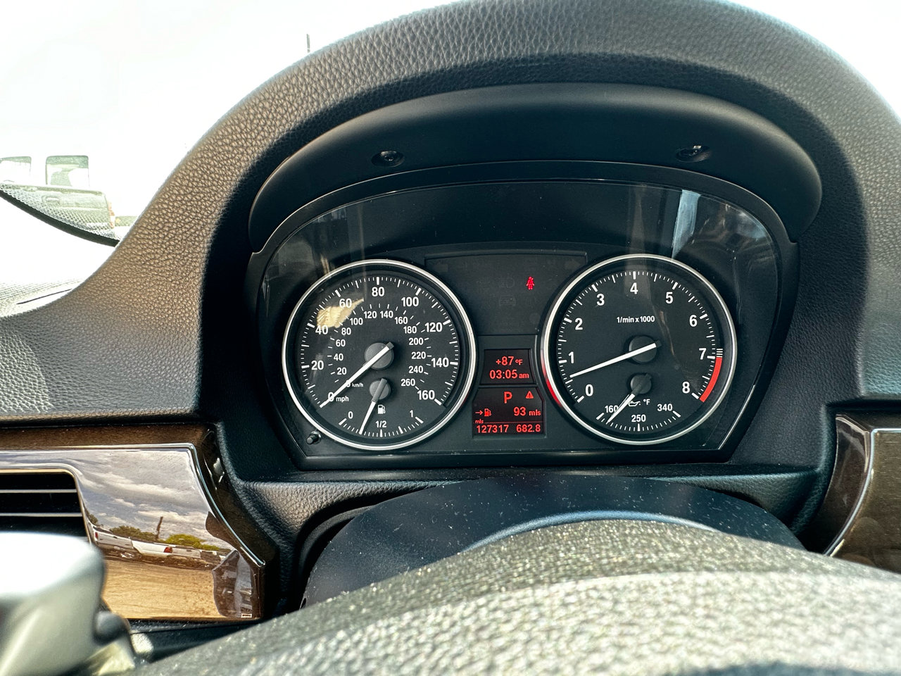 Used 2010 BMW 335i Sedan image 25