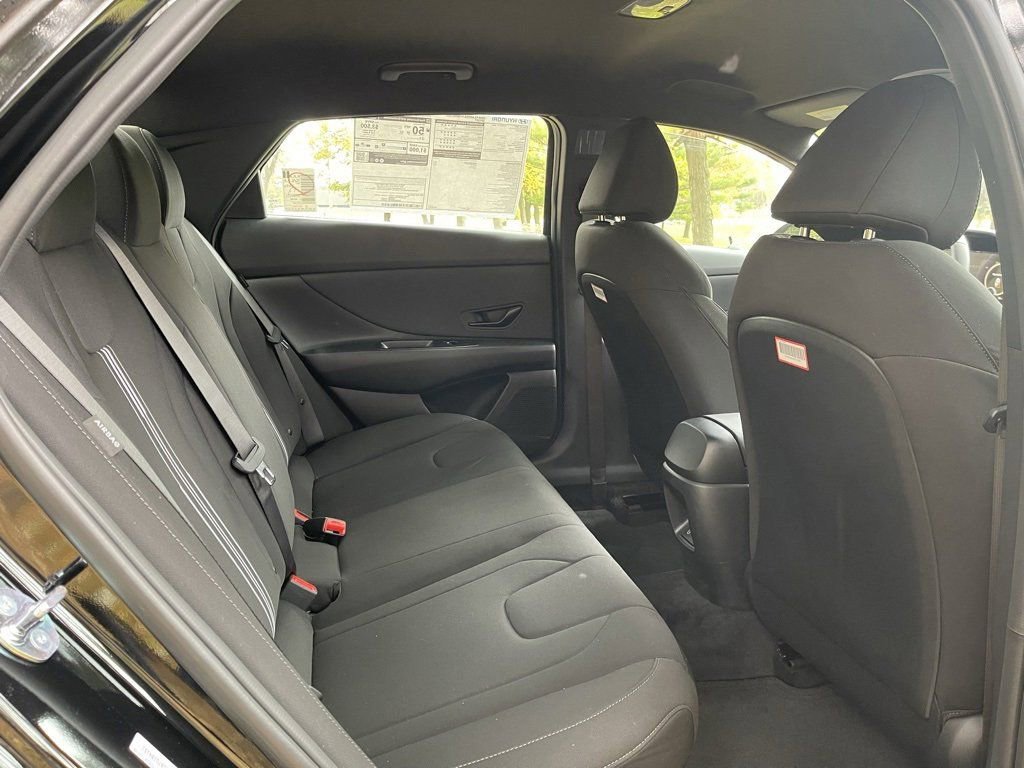 New 2026 Hyundai Elantra Sport image 13