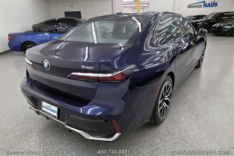Used 2024 BMW 740i xDrive w/ Executive Package AWD/4WD image 4