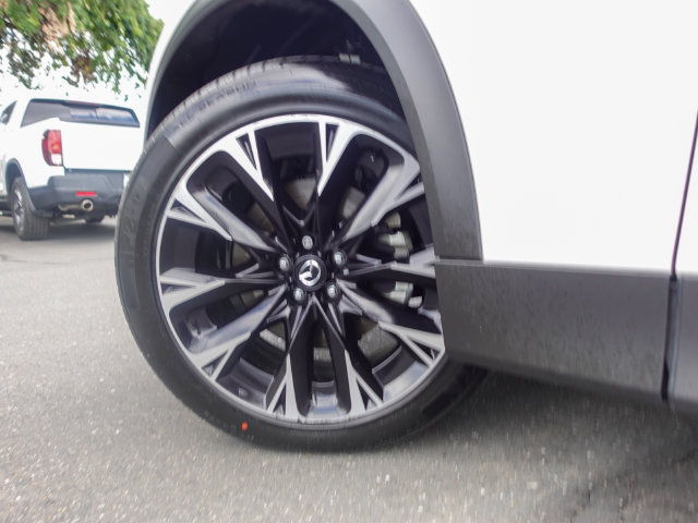 Used 2024 MAZDA CX-90 Plug-In Hybrid w/ Premium Plus AWD/4WD image 10