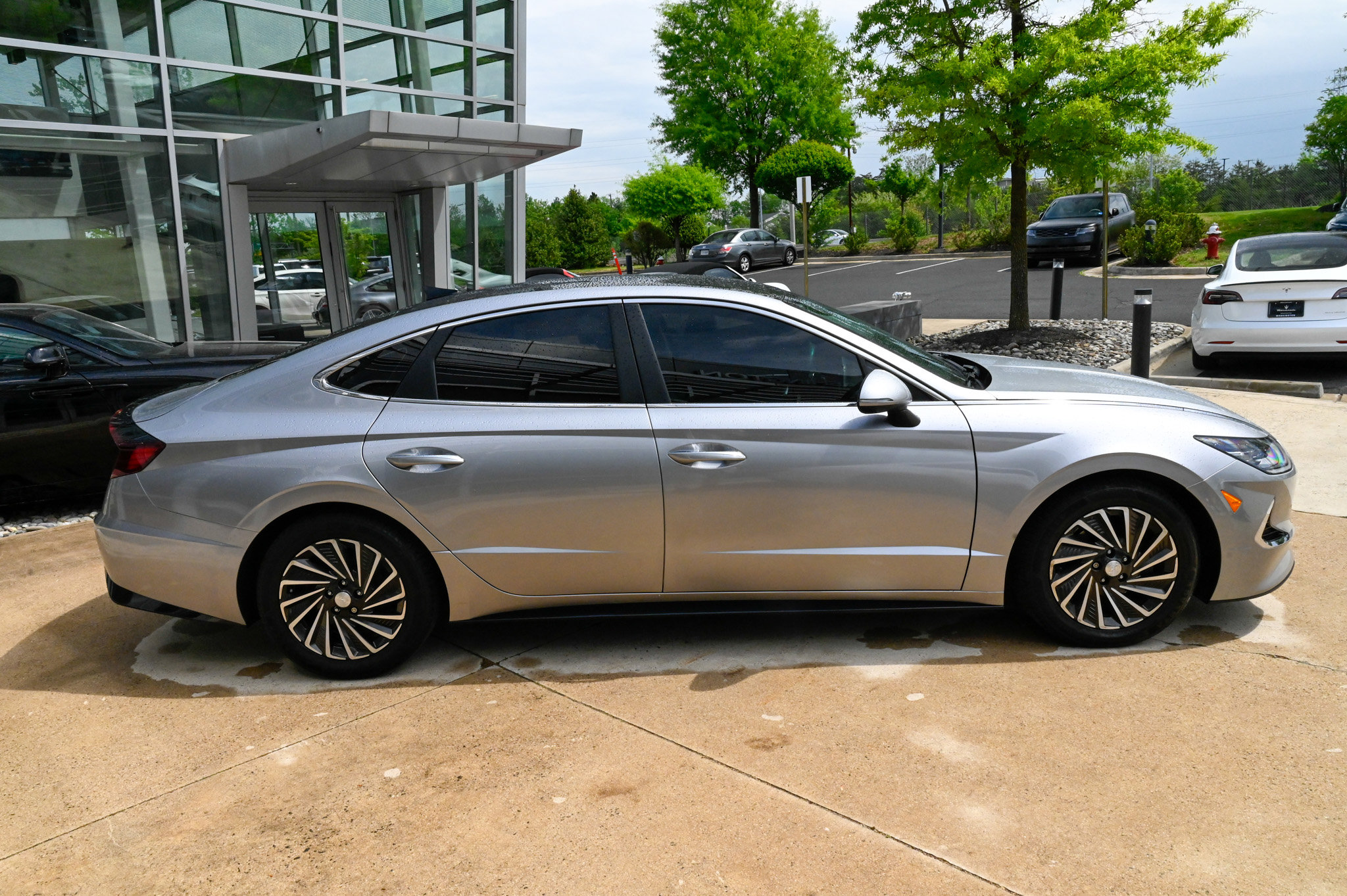 Used 2021 Hyundai Sonata Limited FWD image 4