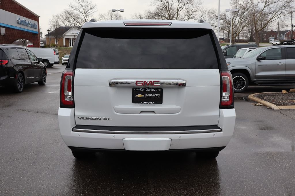 Used 2017 GMC Yukon XL Denali w/ Open Road Package image 36